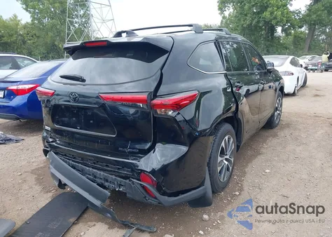 2021 Toyota Highlander Xle из США, поврежденный, VIN 5TDGZRBH0MS526451